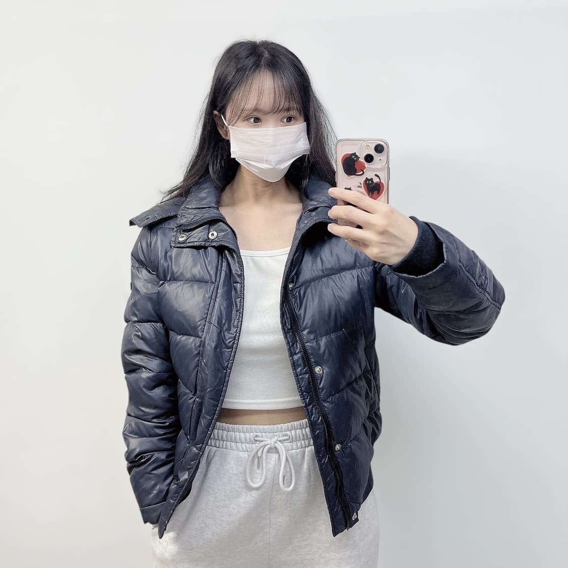 디젤 글로시 다운 퍼후드 숏 패딩 상품이미지1