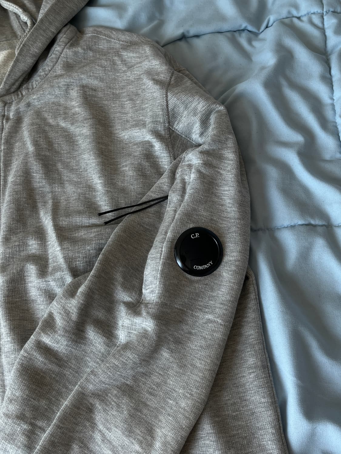 CP컴퍼니 그레이 후드집업 L사이즈 상품이미지2
