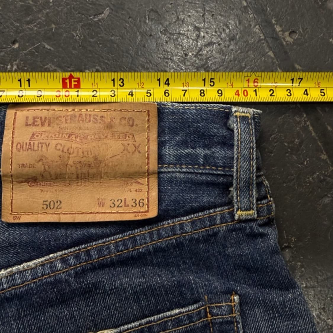 32 리바이스 502 청바지 상품이미지9