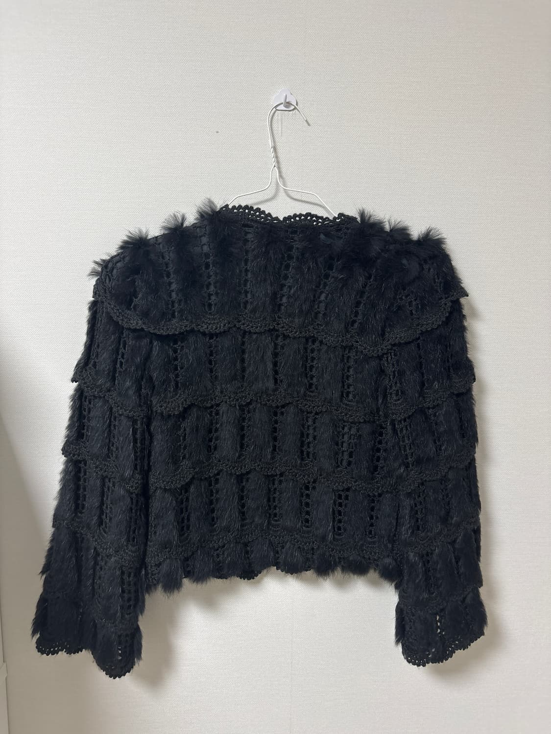 블랙 퍼 코르쉐 크롭 가디건 상품이미지2