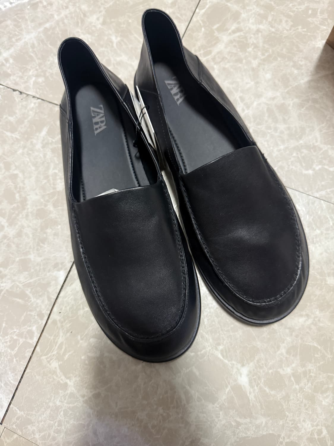 41사이즈 자라 레더 로퍼 2623/520/800 상품이미지1