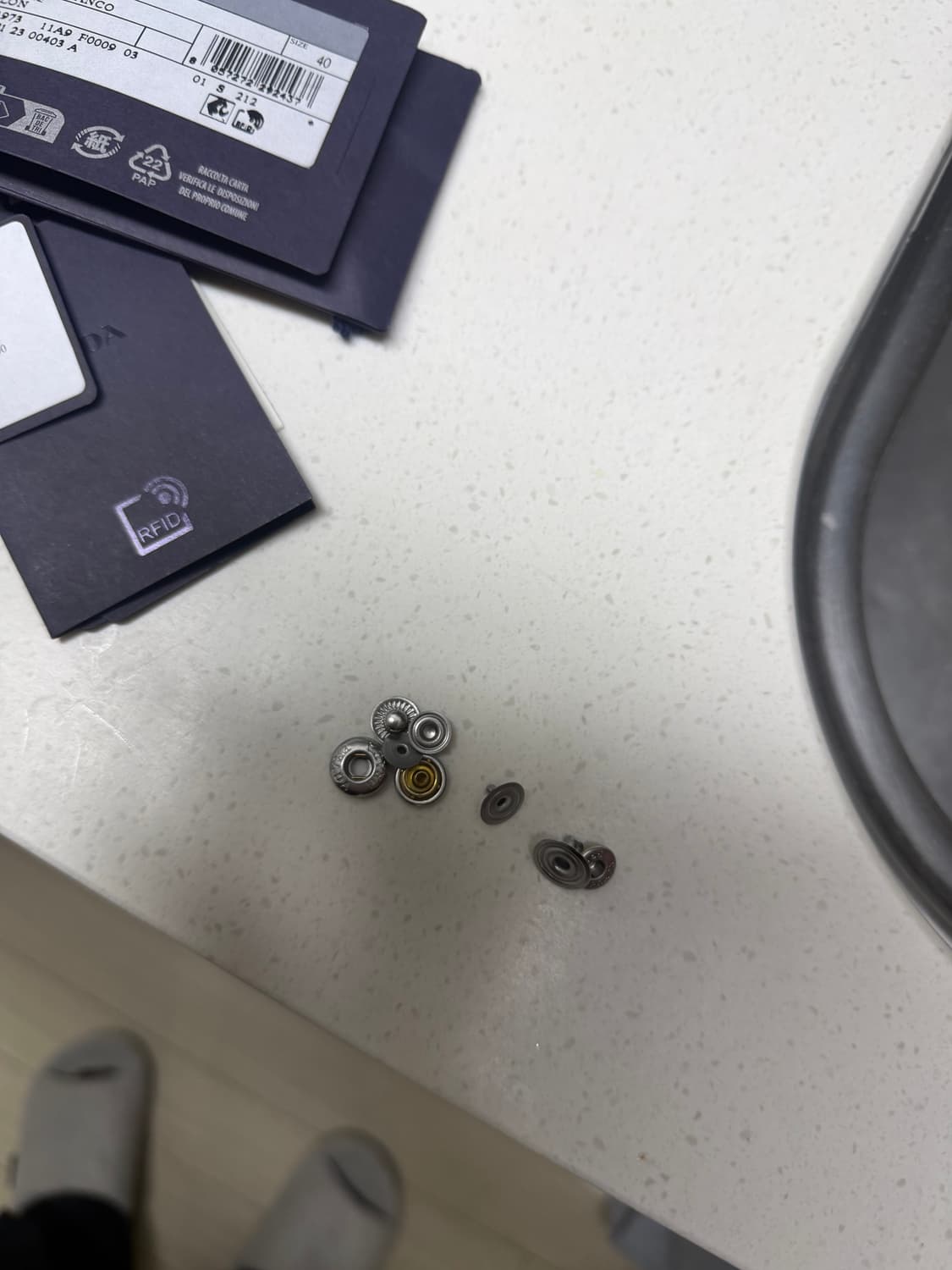 프라다 패딩 상품이미지9