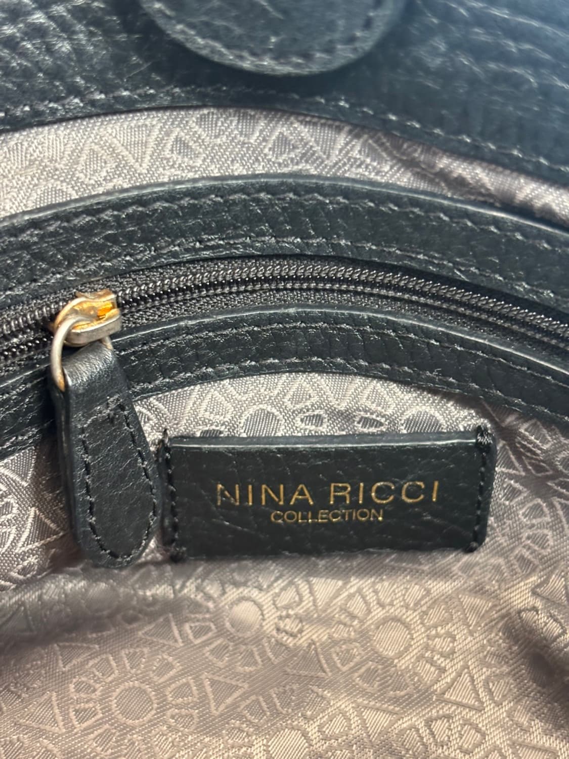 Nina Ricci Leather Bag 상품이미지10