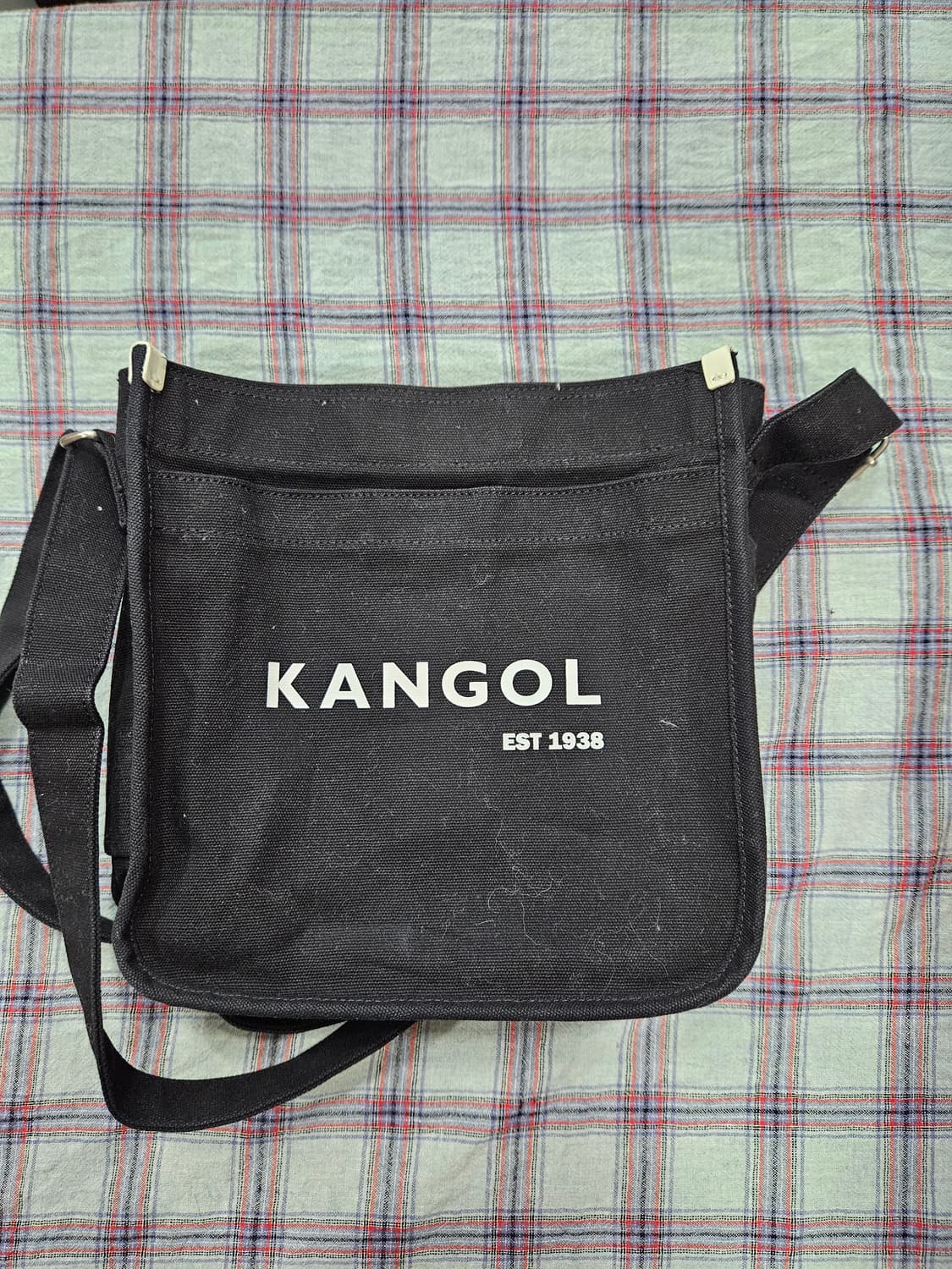 캉골(KANGOL) 조이 캔버스 크로스백 블랙  상품이미지3
