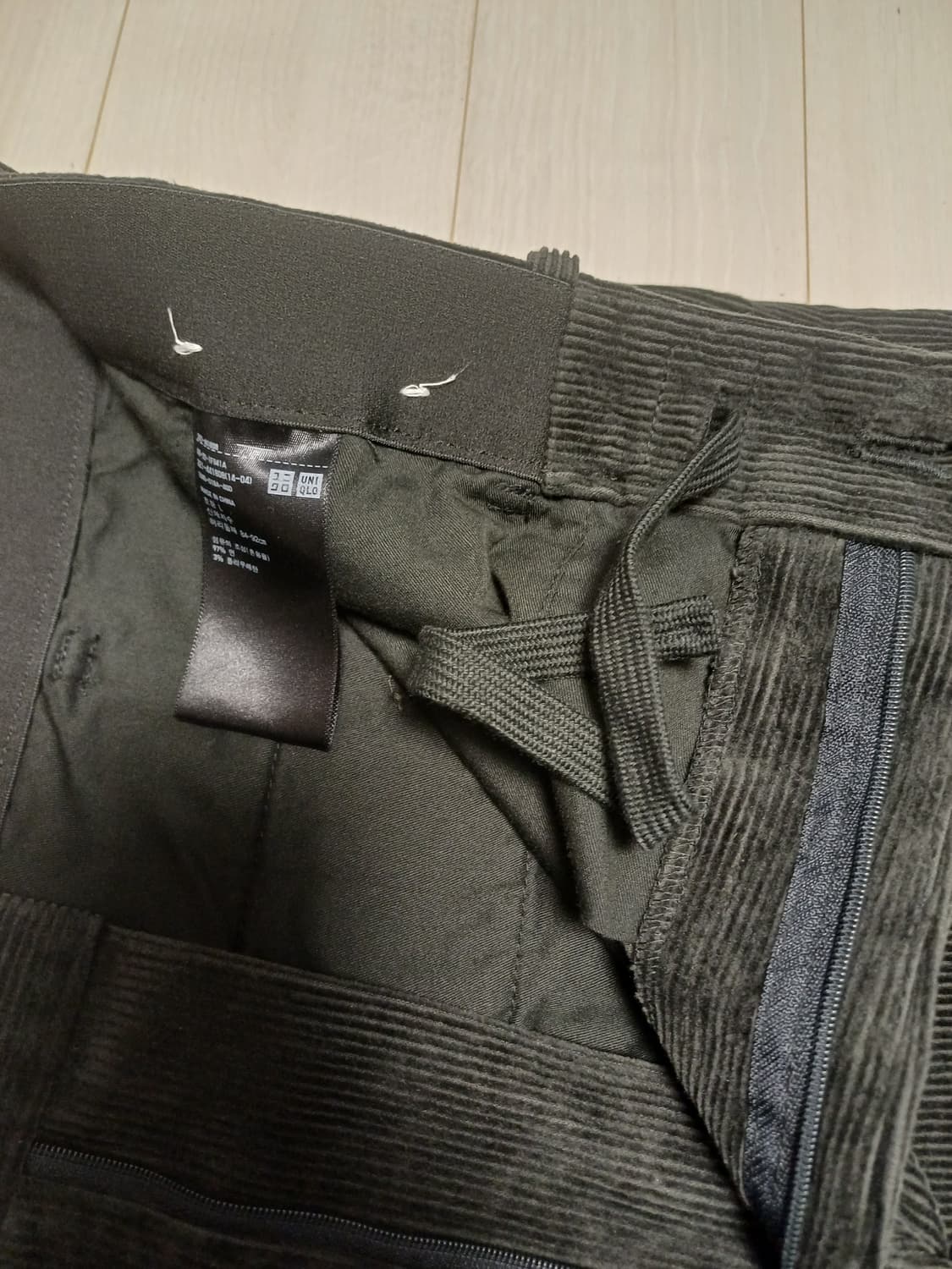 유니클로 스마트앵클 코듀로이 팬츠 상품이미지3