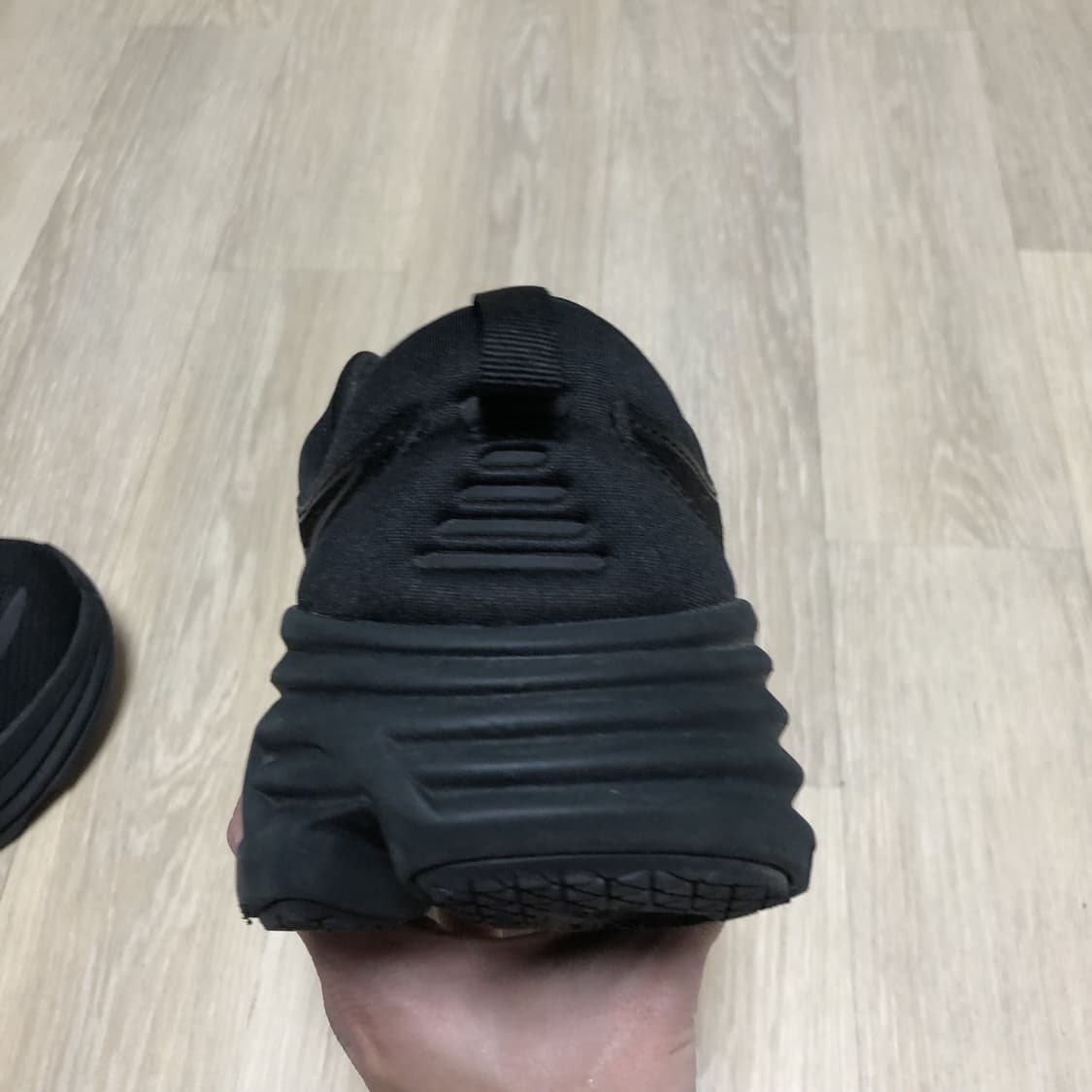 (275) 호카 오네오네 HOKA 본디8 트리플 블랙 러닝화 와이드 상품이미지8