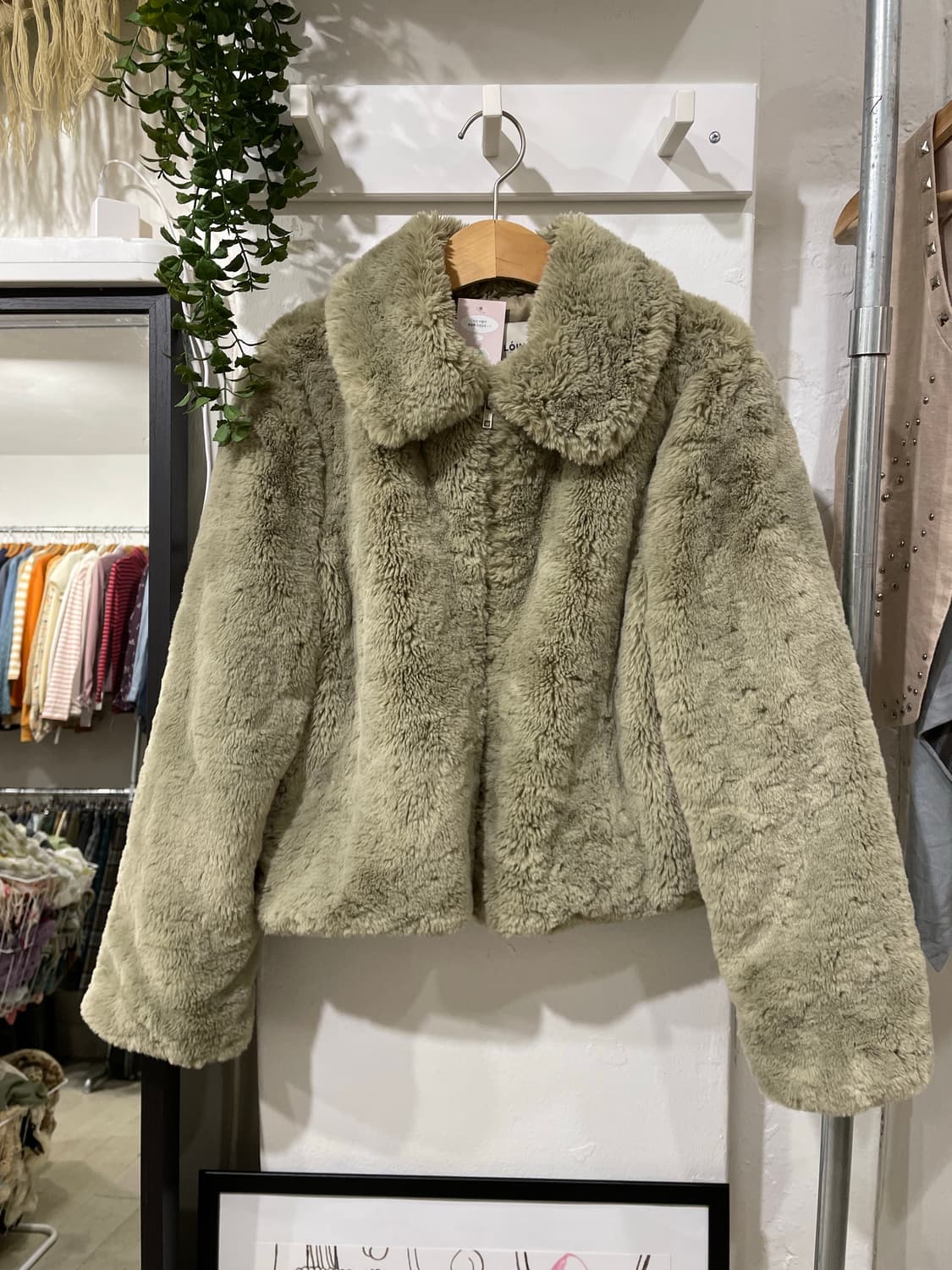 Pale Khaki Fur Jacket 상품이미지8