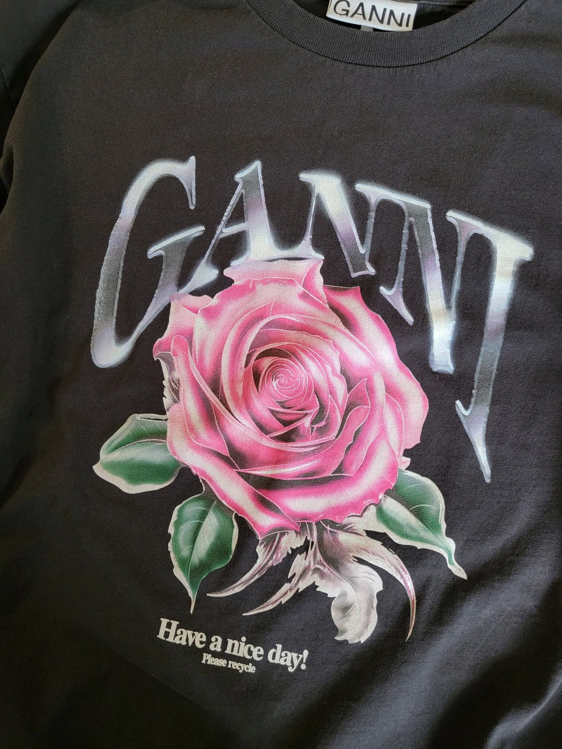 가니 로즈 슬리브 티셔츠 상품이미지2