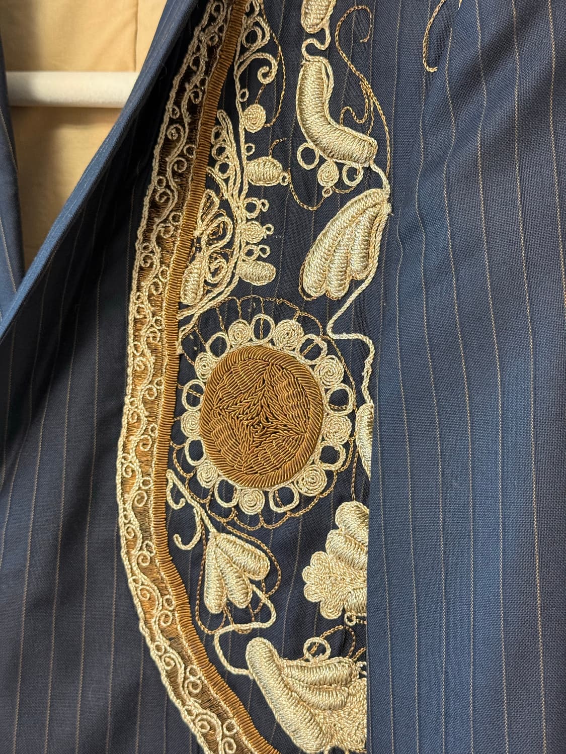 드리스반노튼 블레이저 46사이즈 상품이미지2