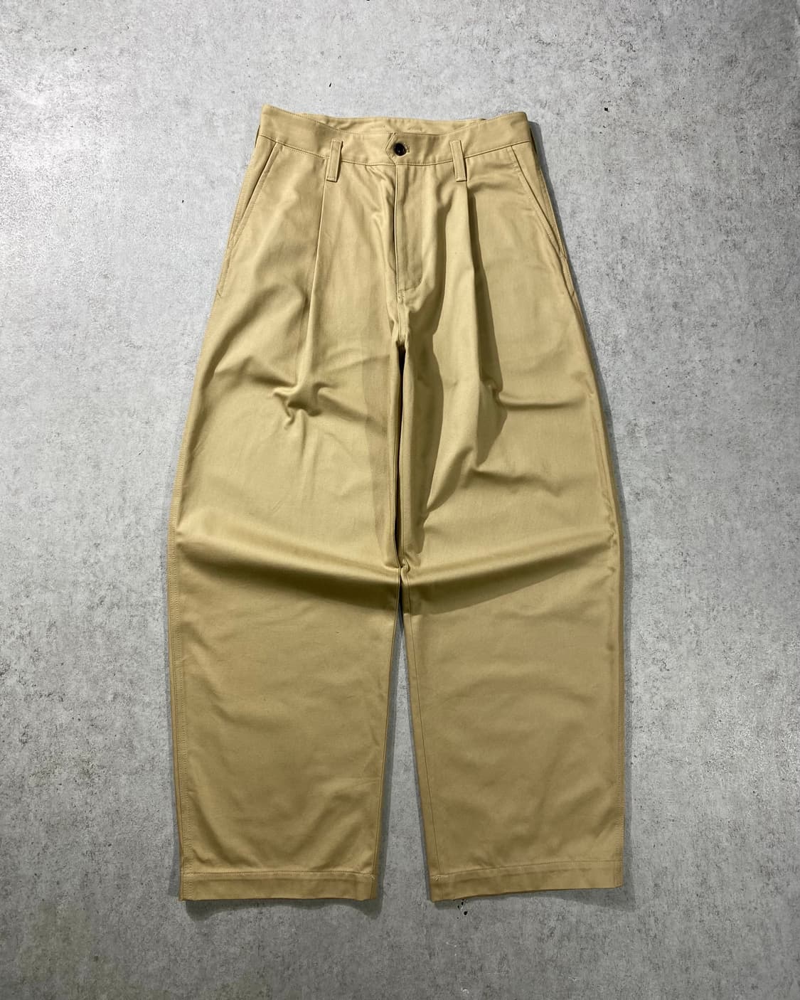 [S] COOR 쿠어 미니멀 베이지 원턱 와이드 팬츠 상품이미지1