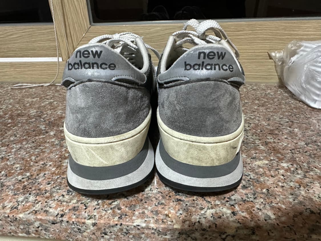 뉴발란스 990v1 그레이 275 상품이미지3