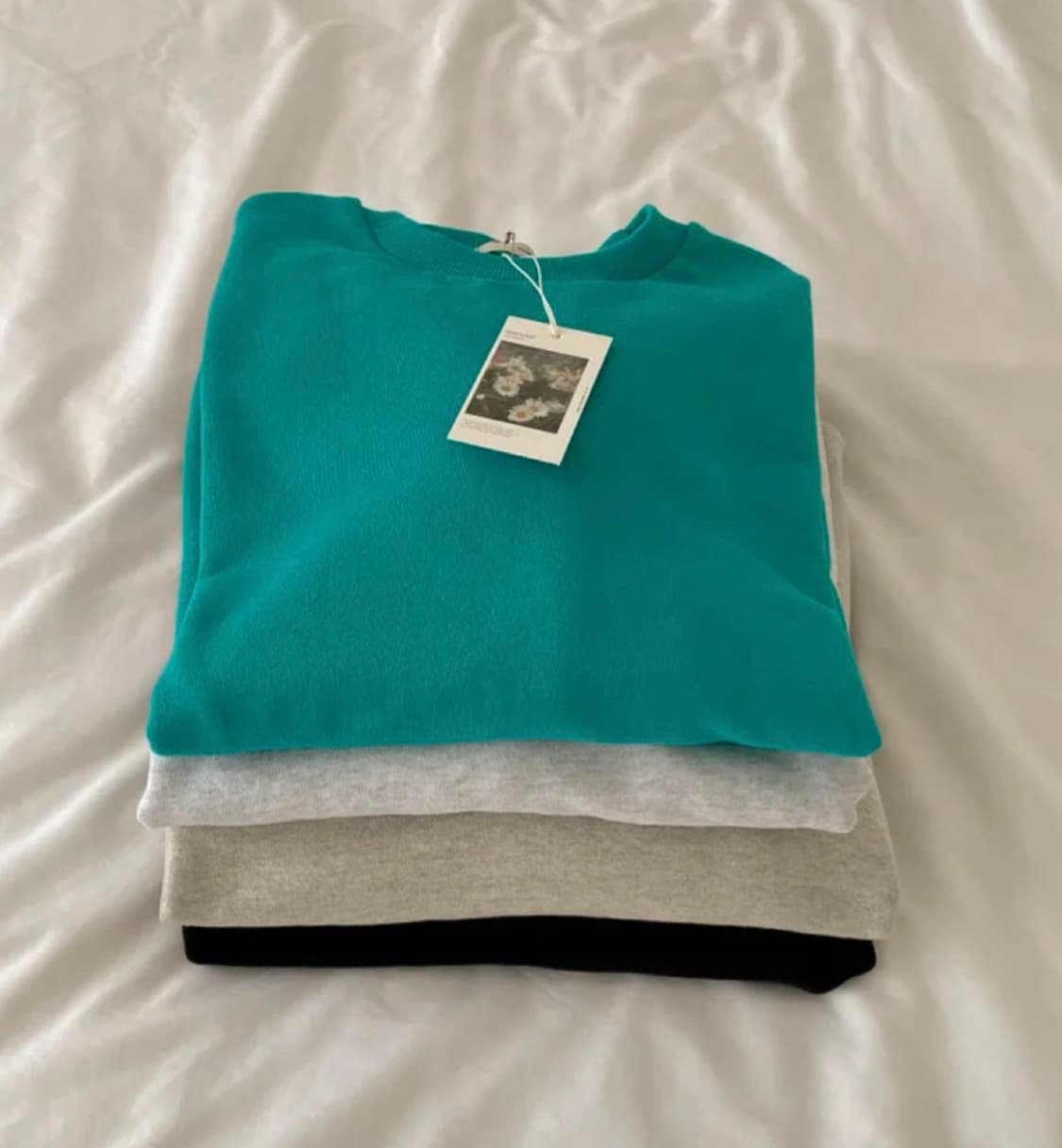 니어웨어 메이드 언유주얼리 모어리 맨투맨 스웻 / 블루그린 상품이미지1