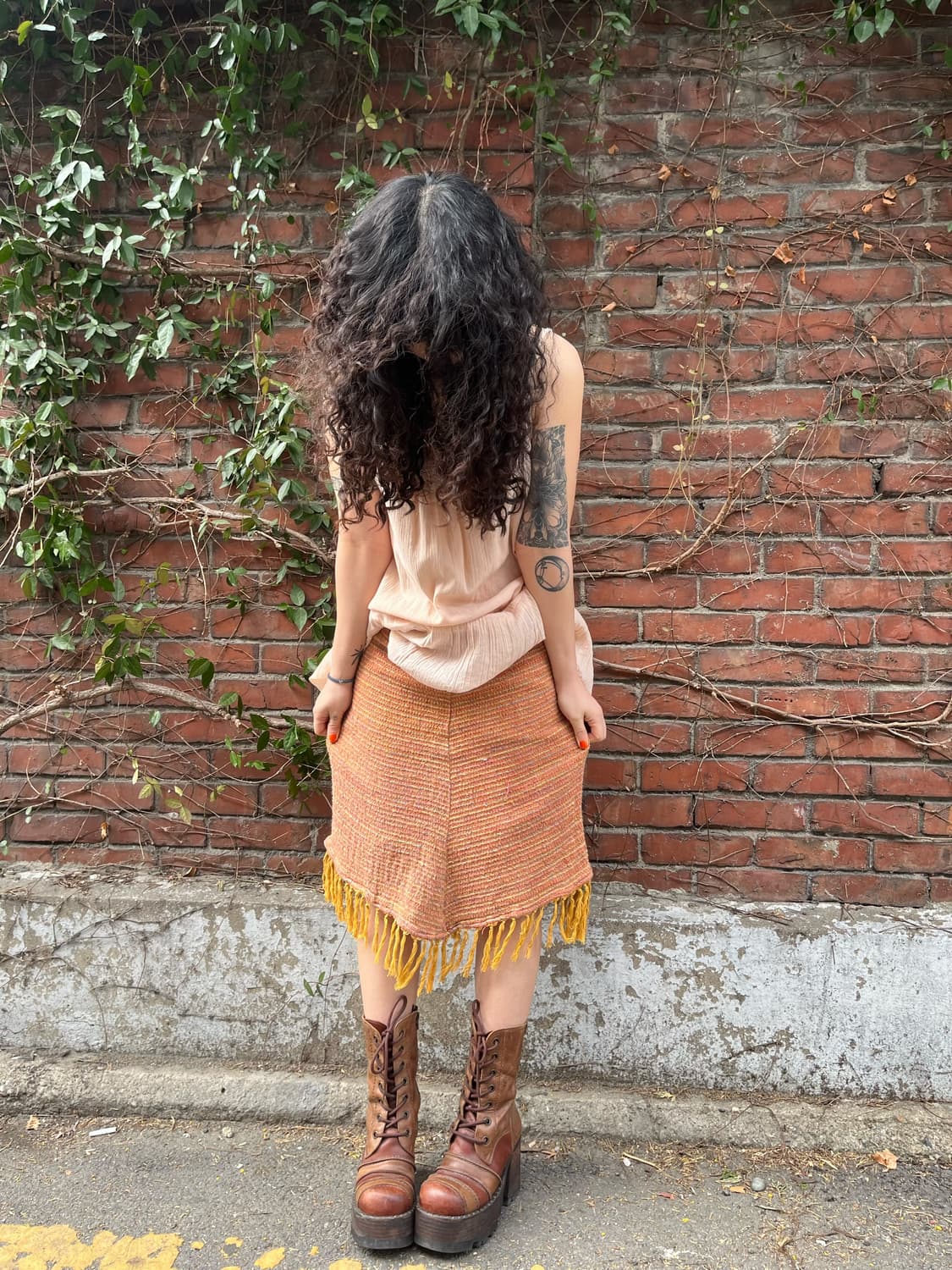 히피 에스닉 테슬 미디 스커트 상품이미지3