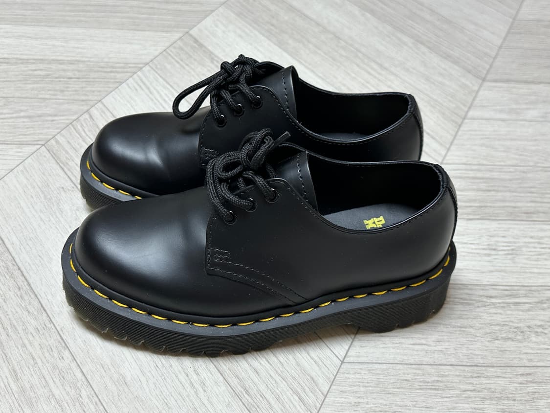 닥터마틴 1461 벡스 uk3 220-230 상품이미지4