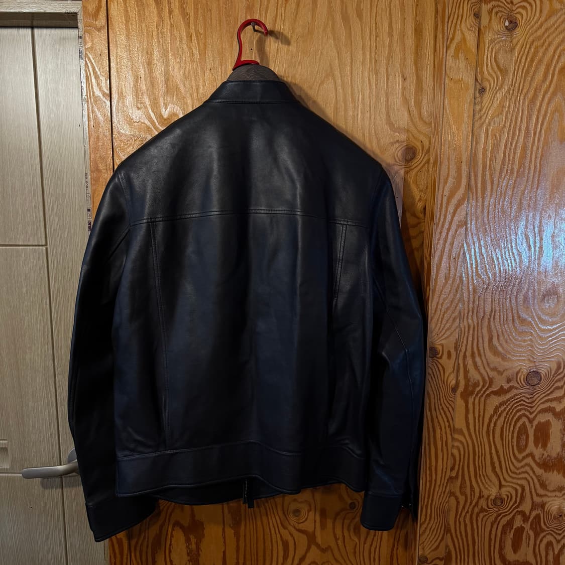 벨루티 가죽 자켓 판매 합니다. 상품이미지8