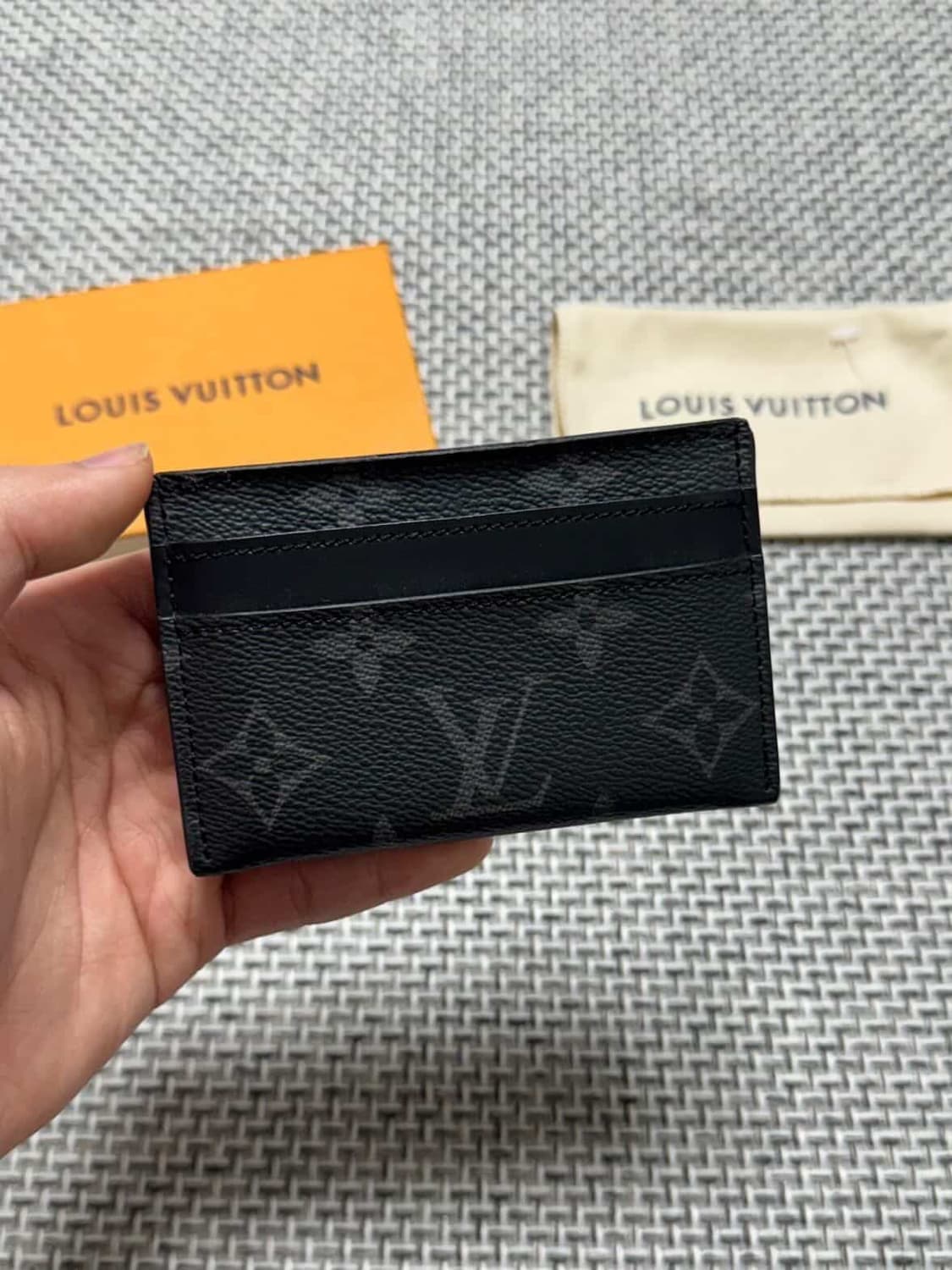 루이비통 모노그램 이클립스 카드지갑 상품이미지1
