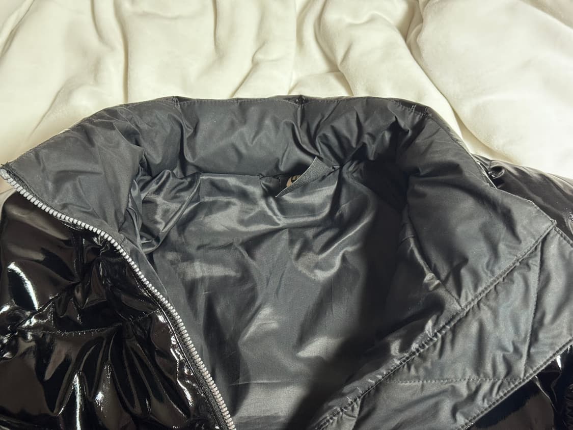 나이키 아이콘 클래쉬 유광 숏패딩 상품이미지3