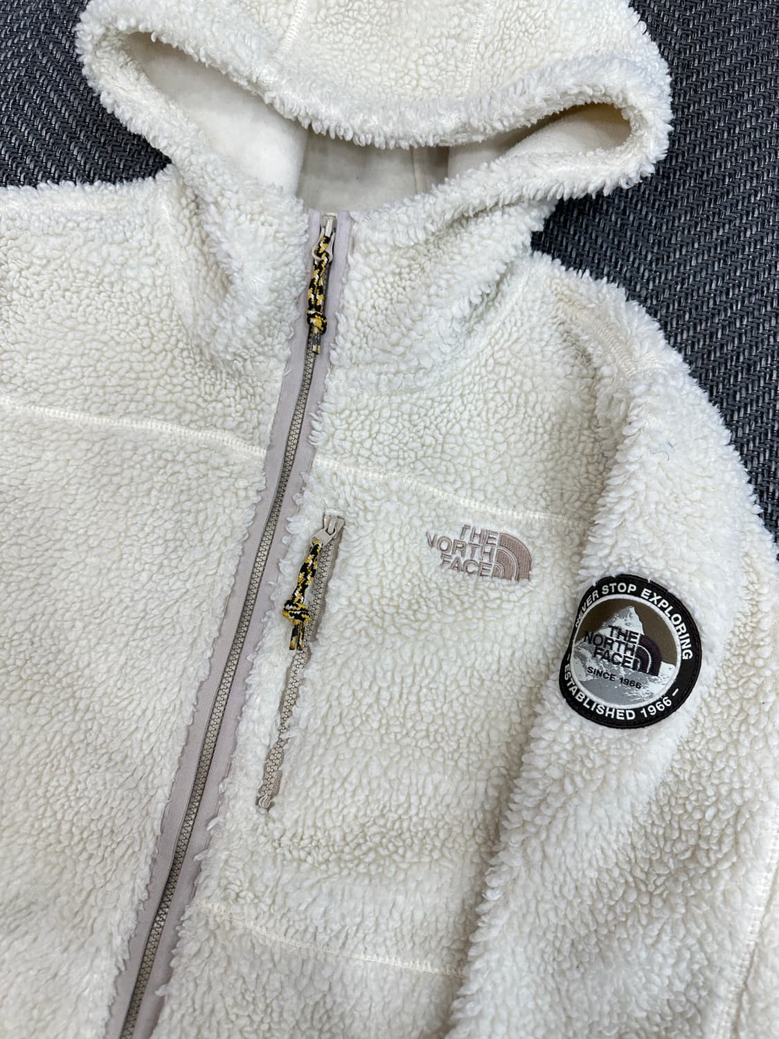 노스페이스 뽀글이 후리스 집업 상품이미지4