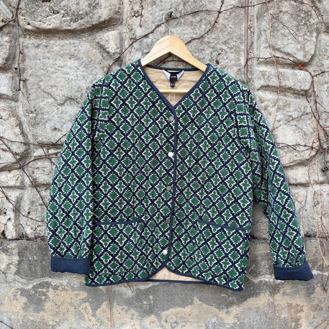 플라스틱 아일랜드 퀄팅 기하학 패턴 깔깔이 빈티지 여성 자켓 상품이미지1