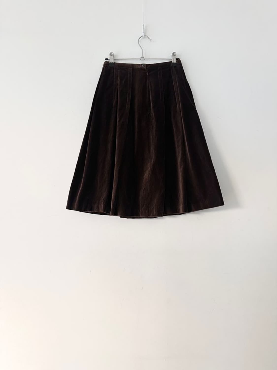 Velvet choco midi skirt / brown 상품이미지3