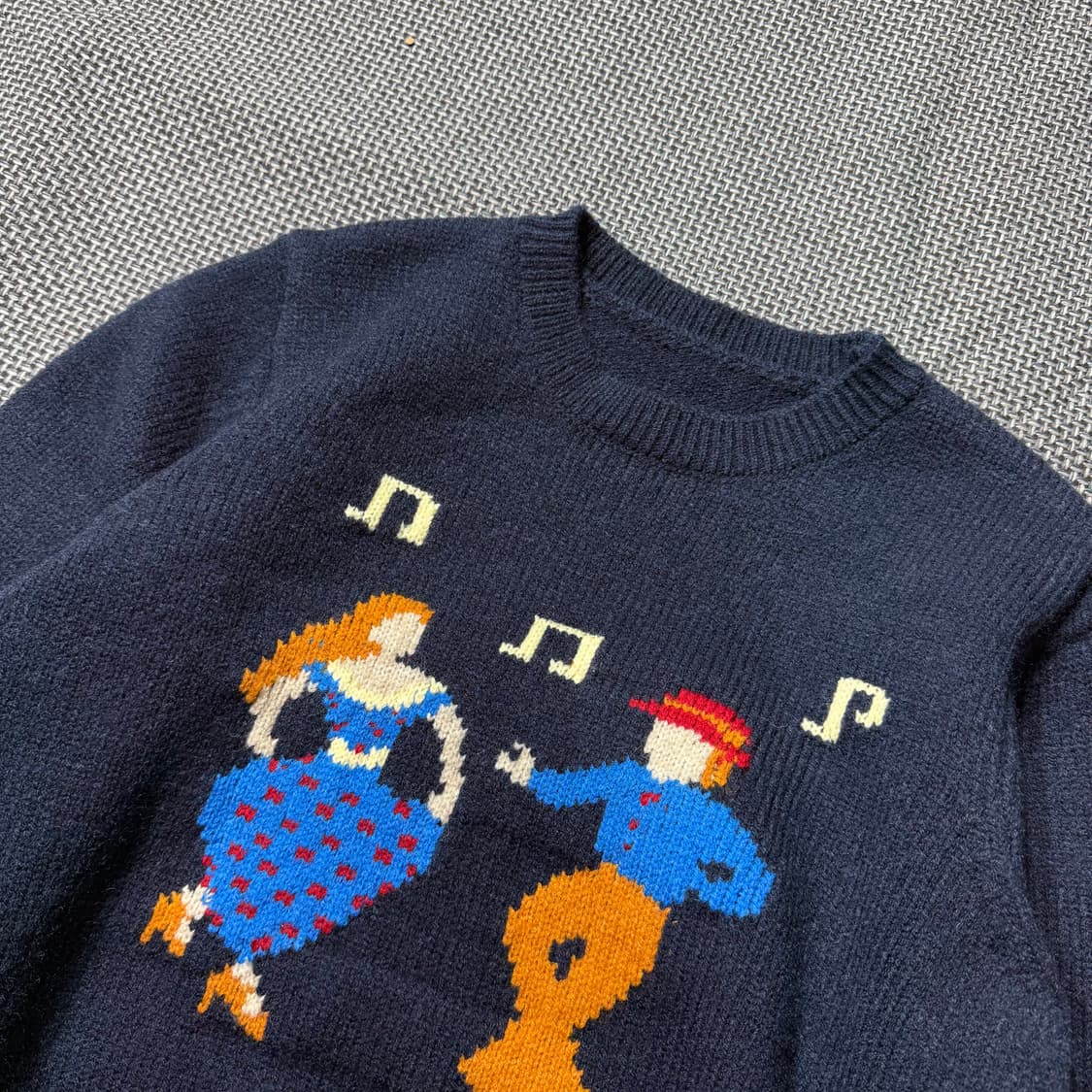 새상품) 빈티지 댄싱 자수 니트 상품이미지2