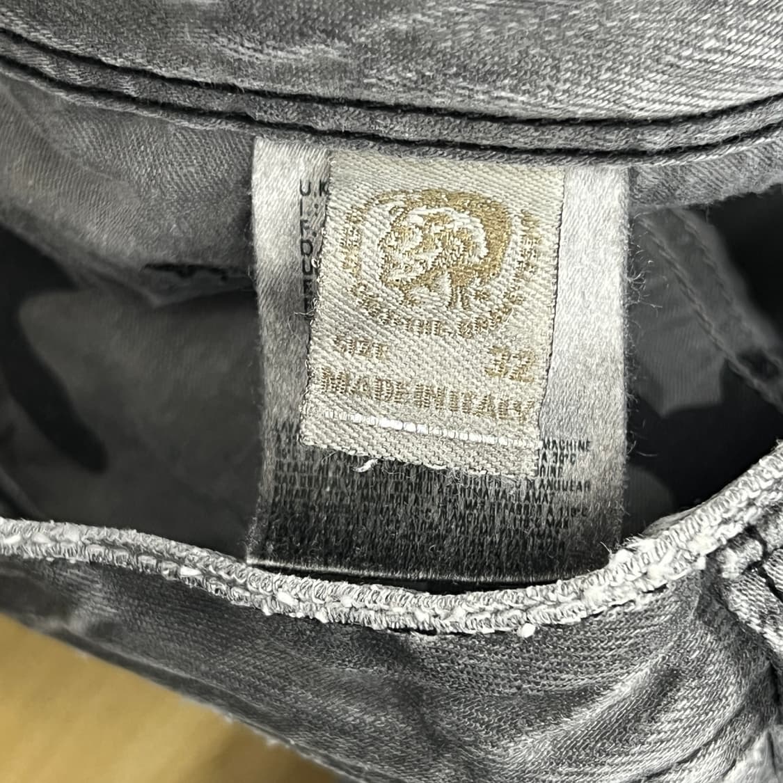 diesel 디젤 사파도 그레이 워싱 데님 팬츠 32 상품이미지9