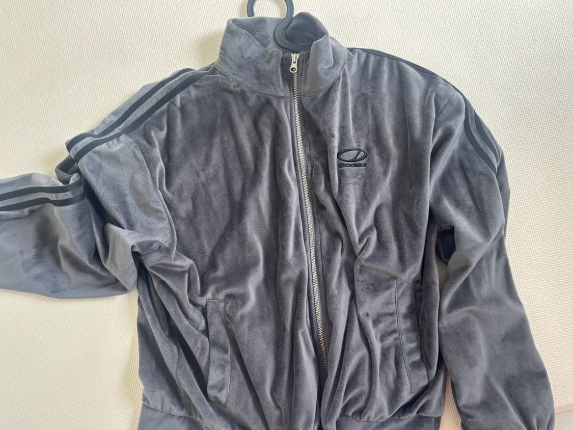 오드스튜디오 벨루어 스토피 트랙집업 상품이미지2