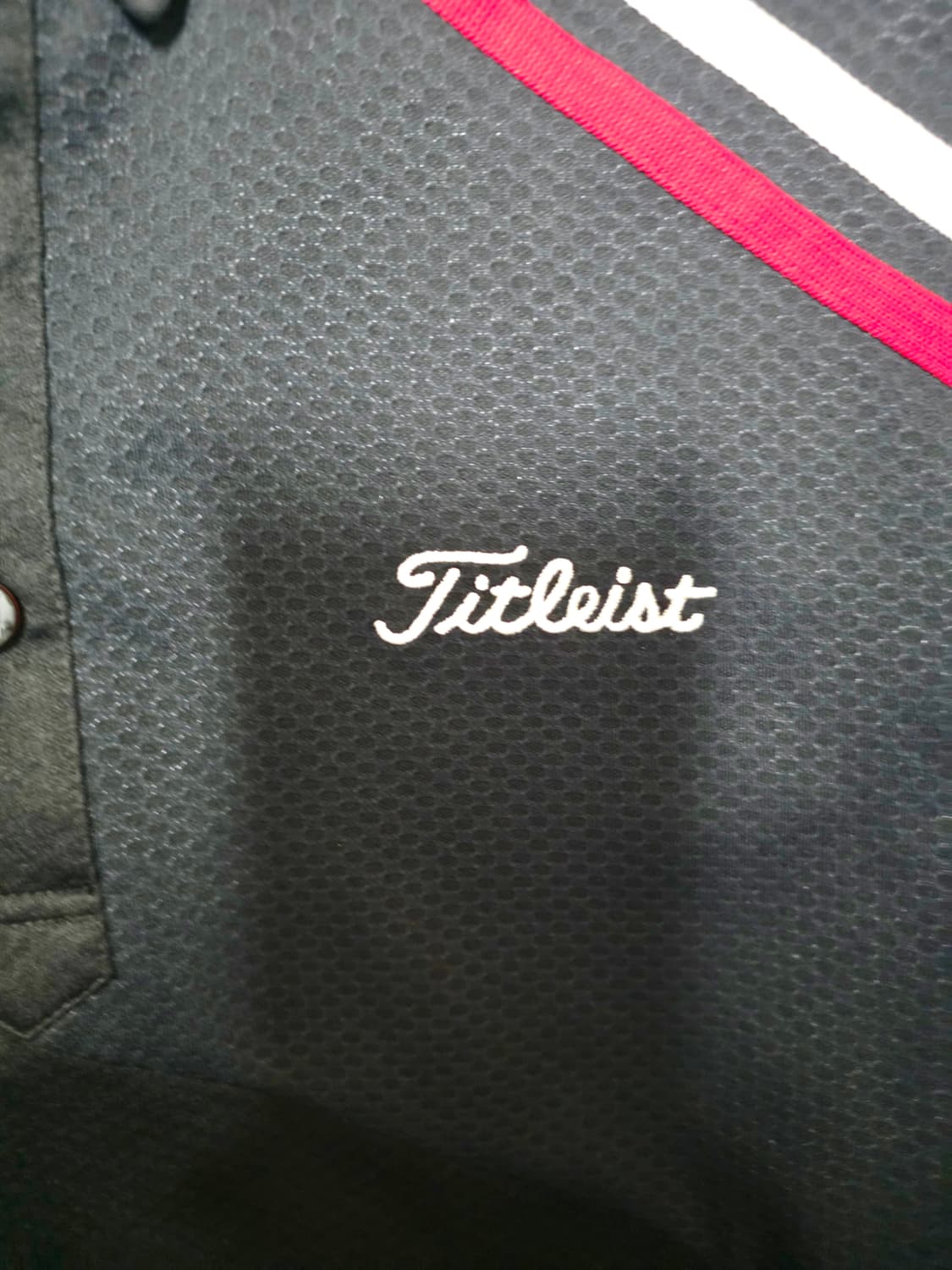 [타이틀리스트] 올블랙 백로고 기능성 골프 카라 반팔티 L (실측95) 상품이미지3