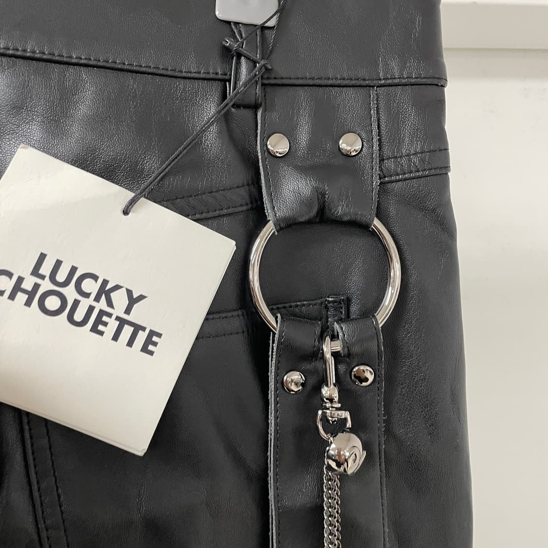 럭키슈에뜨 레더 팬츠 새상품 38(W) 상품이미지5