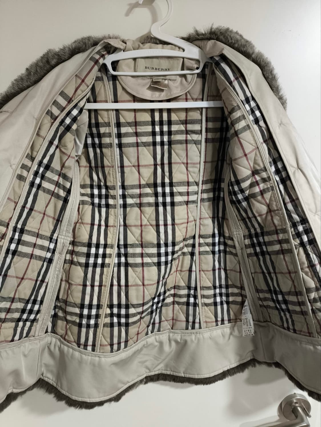 8Y 버버리 키즈 퀼팅 트리밍 코트 상품이미지8