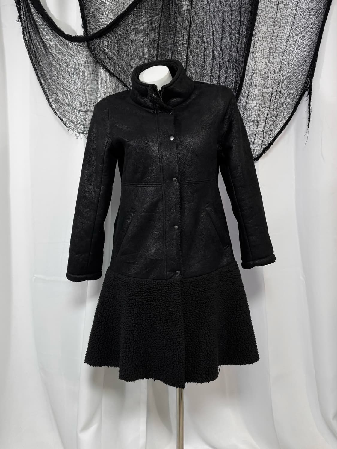 black long mustang 상품이미지1