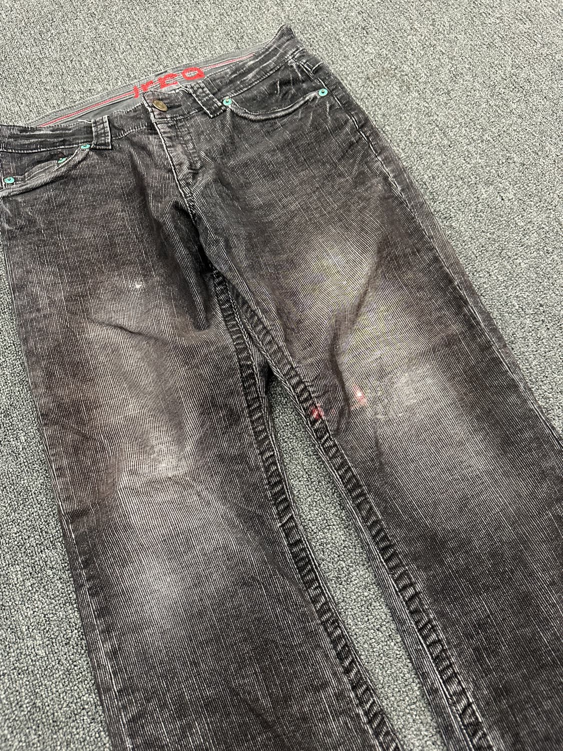 32) ikka 코듀로이 흑청 부츠컷 팬츠 상품이미지3