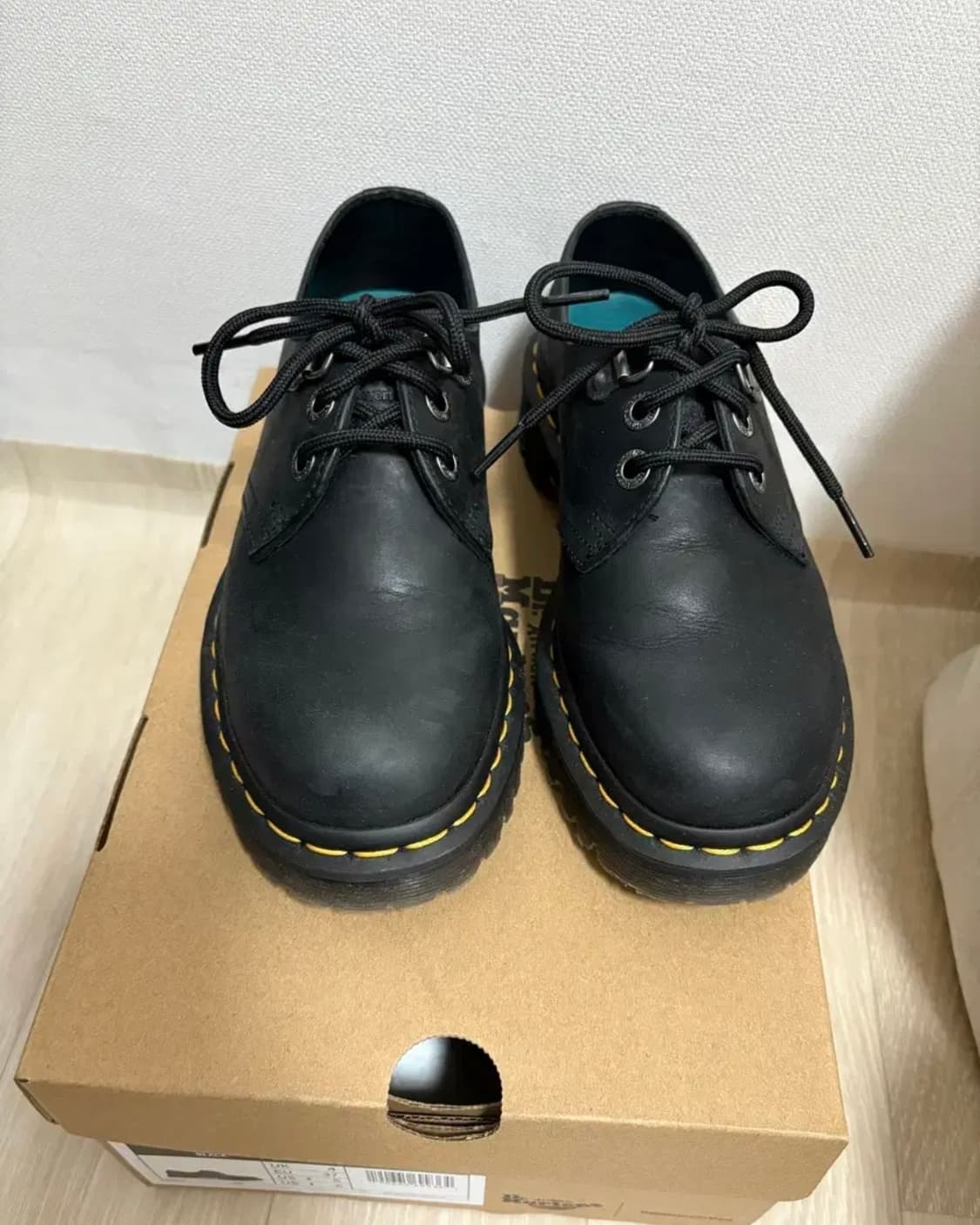 닥터마틴 x 디스이즈네버댓 1461 왁스드 풀 그레인 블랙 230 상품이미지2