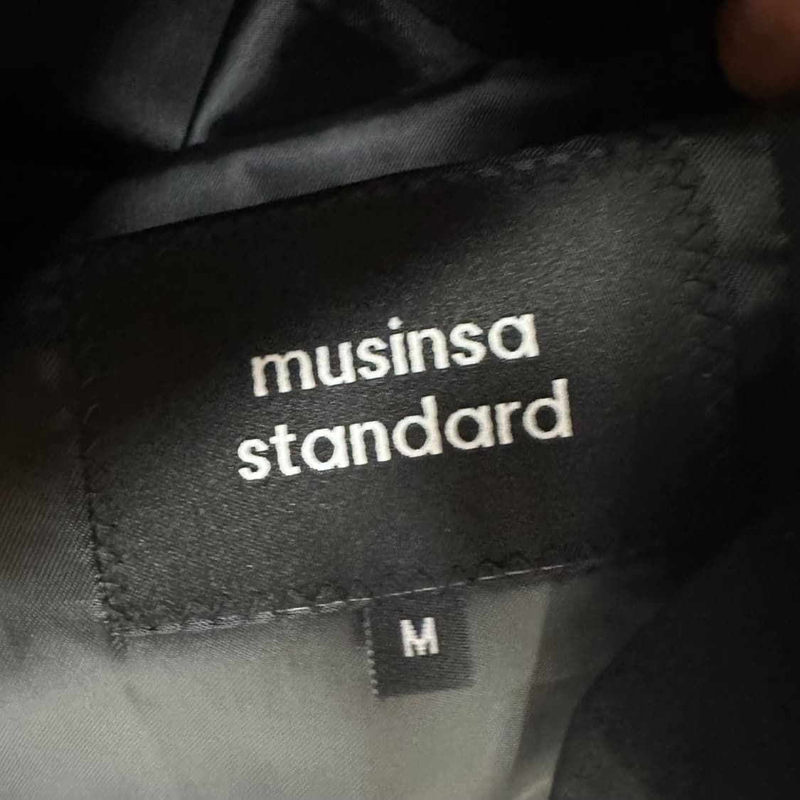   무신사스탠다드 여자 브이넥 크롭자켓 검정 M 상품이미지7