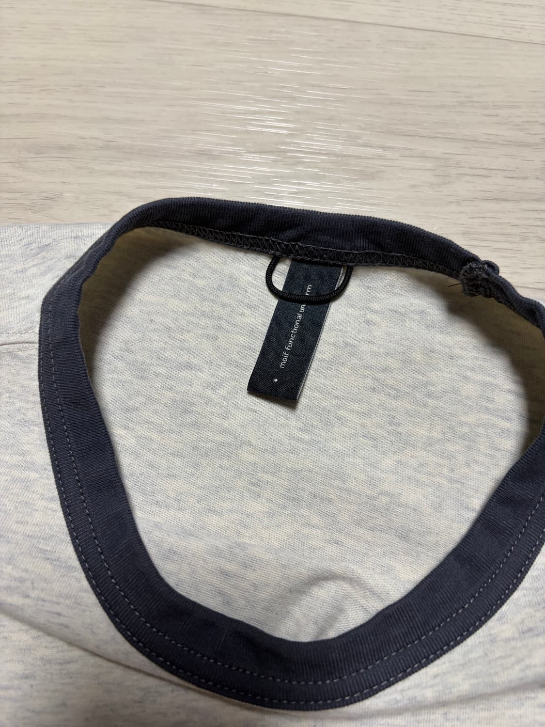 모이프 25SS 링거티 긴팔 1사이즈 판매 상품이미지2