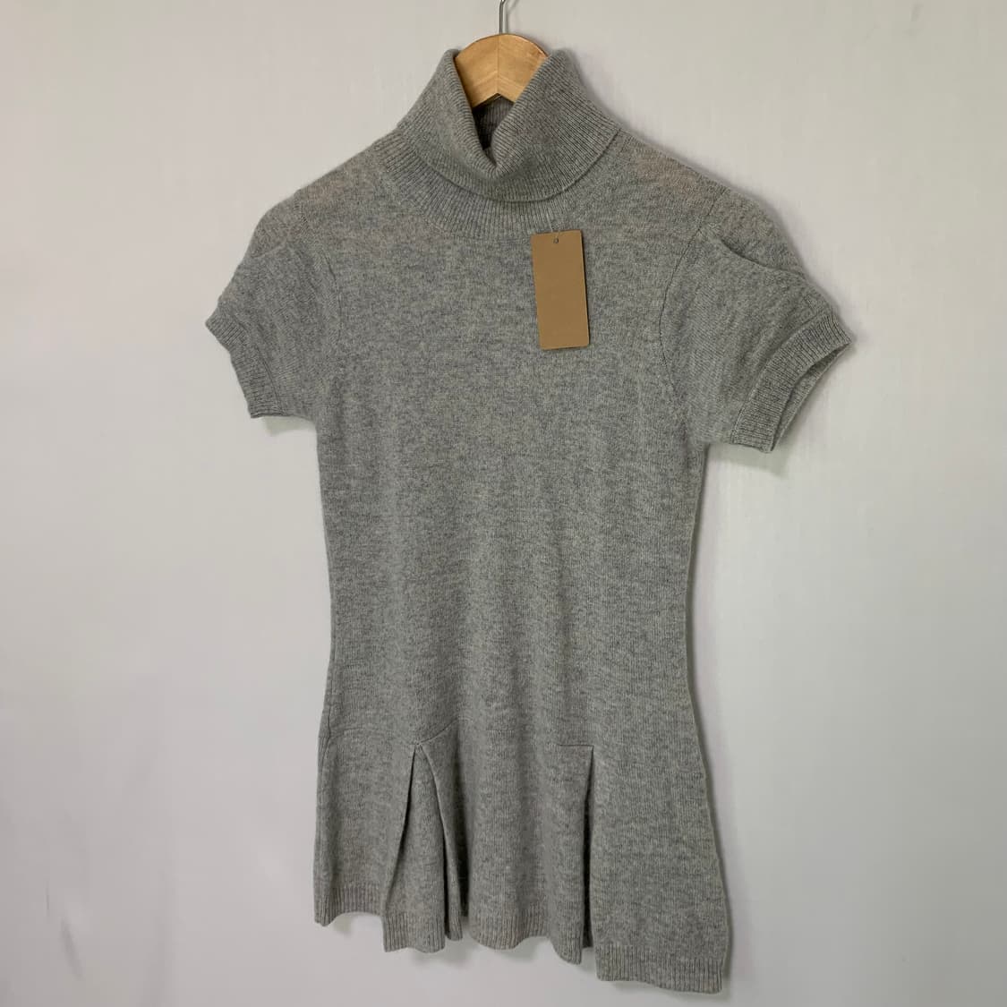 캐시미어 100 터틀넥 반팔 니트 플리츠 미니 원피스 레이어드 탑 상품이미지3