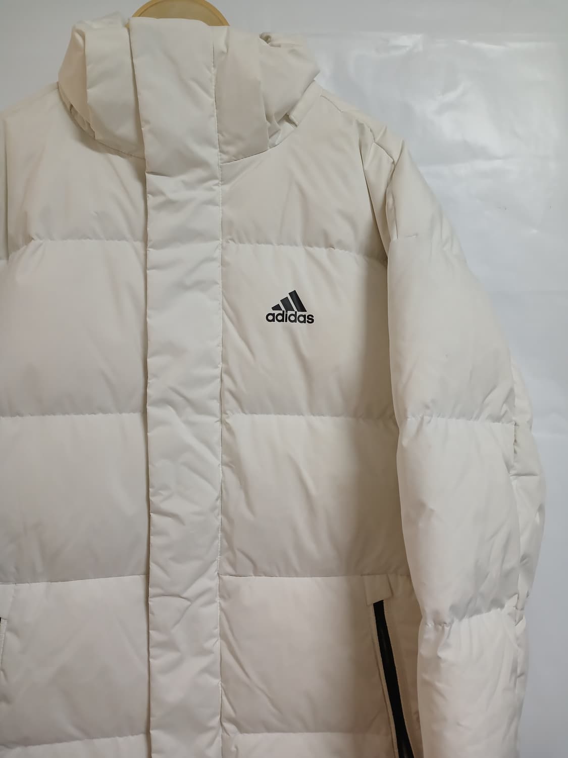 (M,95)아디다스 남녀공용 푸피 롱 다운패딩 화이트 상품이미지2