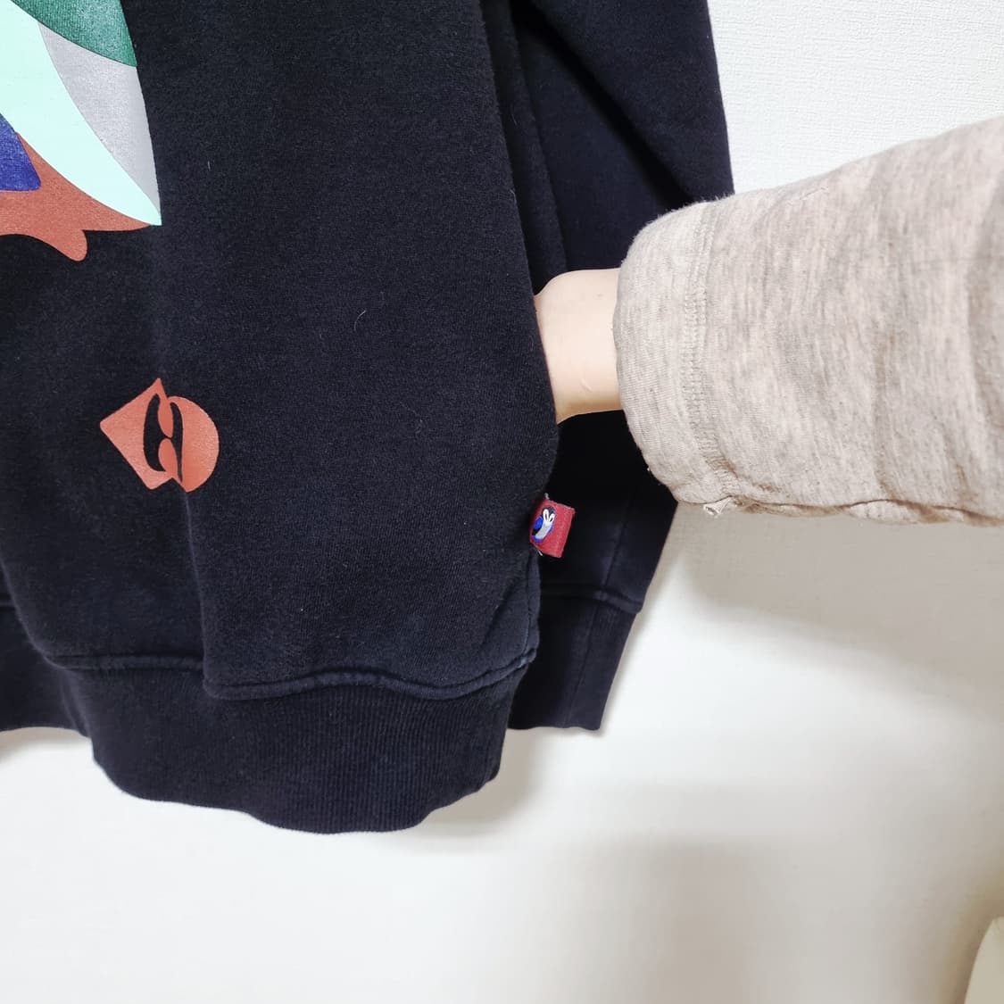 럭키슈에뜨 주머니있는 안감기모 맨투맨 (55-66) 상품이미지4