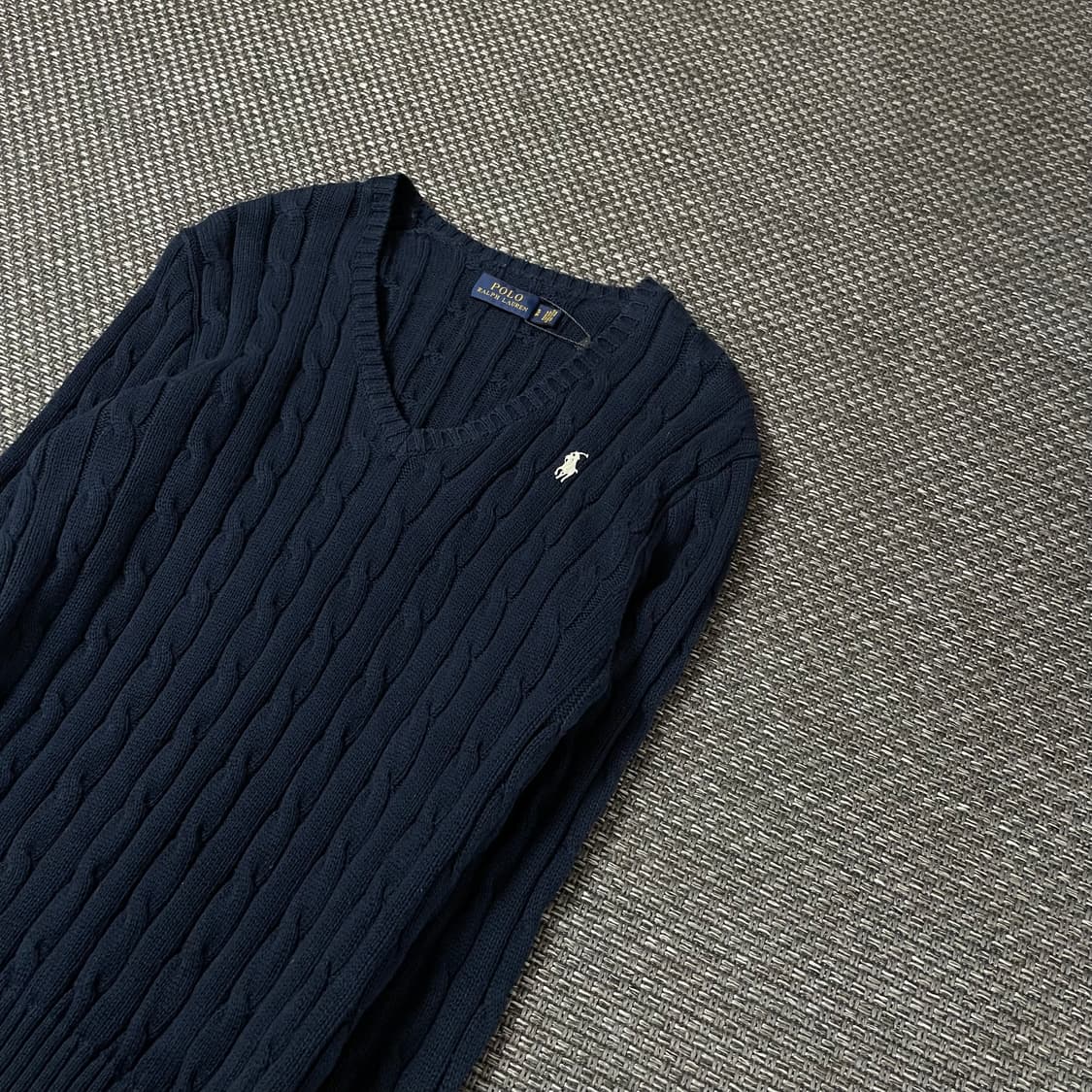 폴로랄프로렌 화이트포니 네이비 브이넥 꽈배기 긴팔 니트 S 상품이미지5