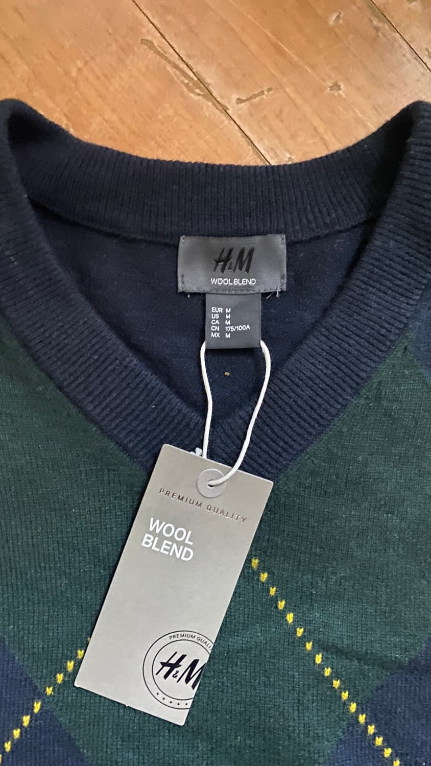 (새상품) H&M 아가일 니트 M (100) 상품이미지2