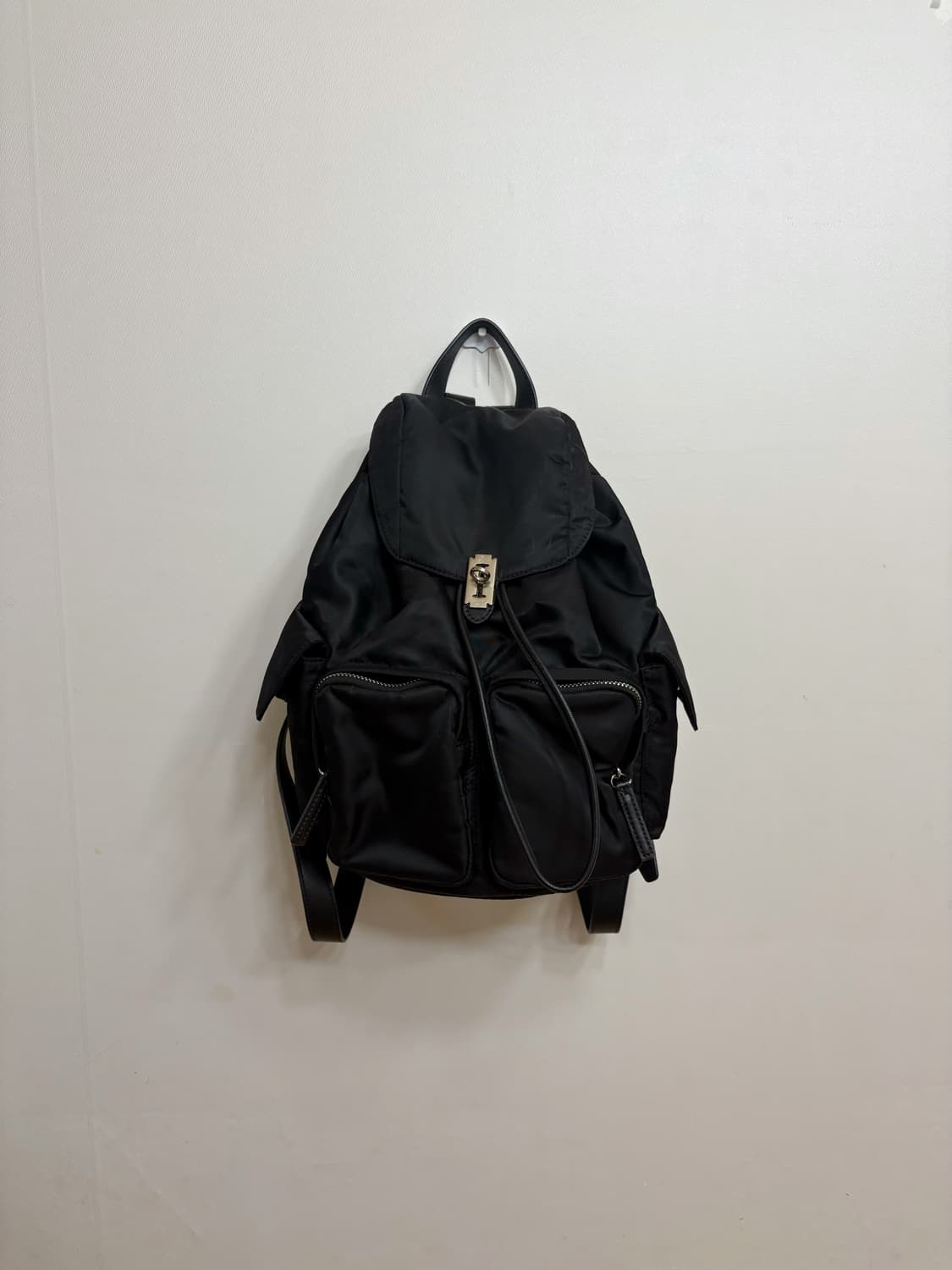 분크 헤이 더블 포켓 백팩 미듐 상품이미지5