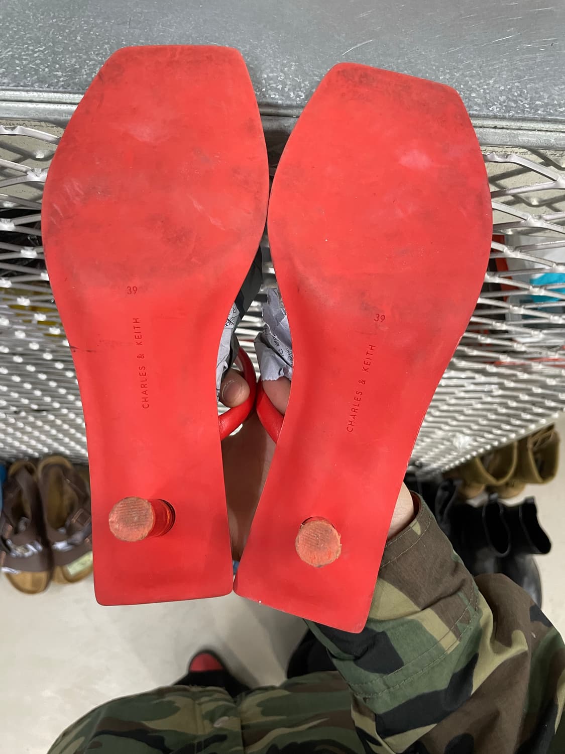 찰스앤키스 스트랩 샌들 레드 39 상품이미지6