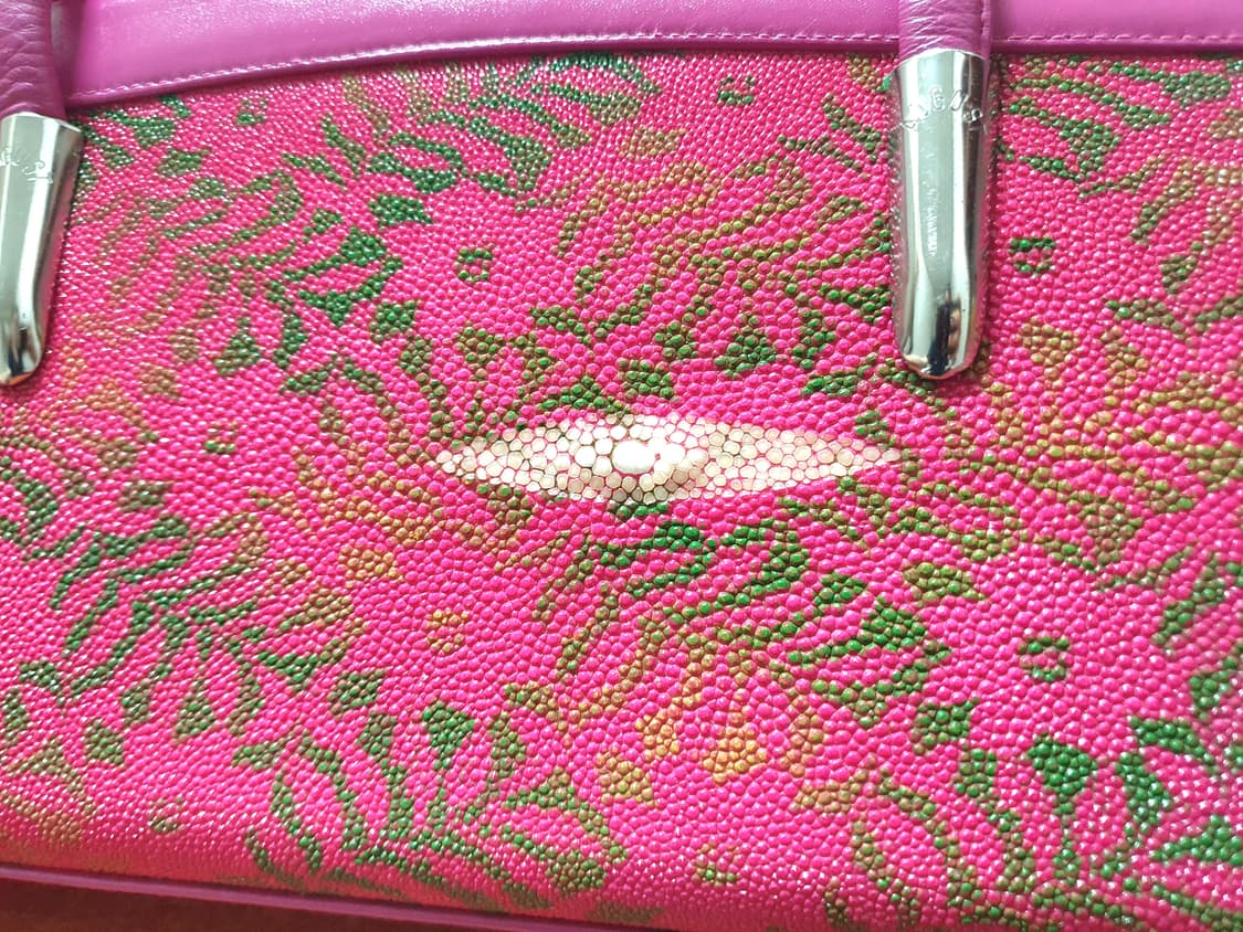 로타(Rota) 가오리가죽 AUGUST 핑크 탑핸들 토트백 상품이미지5