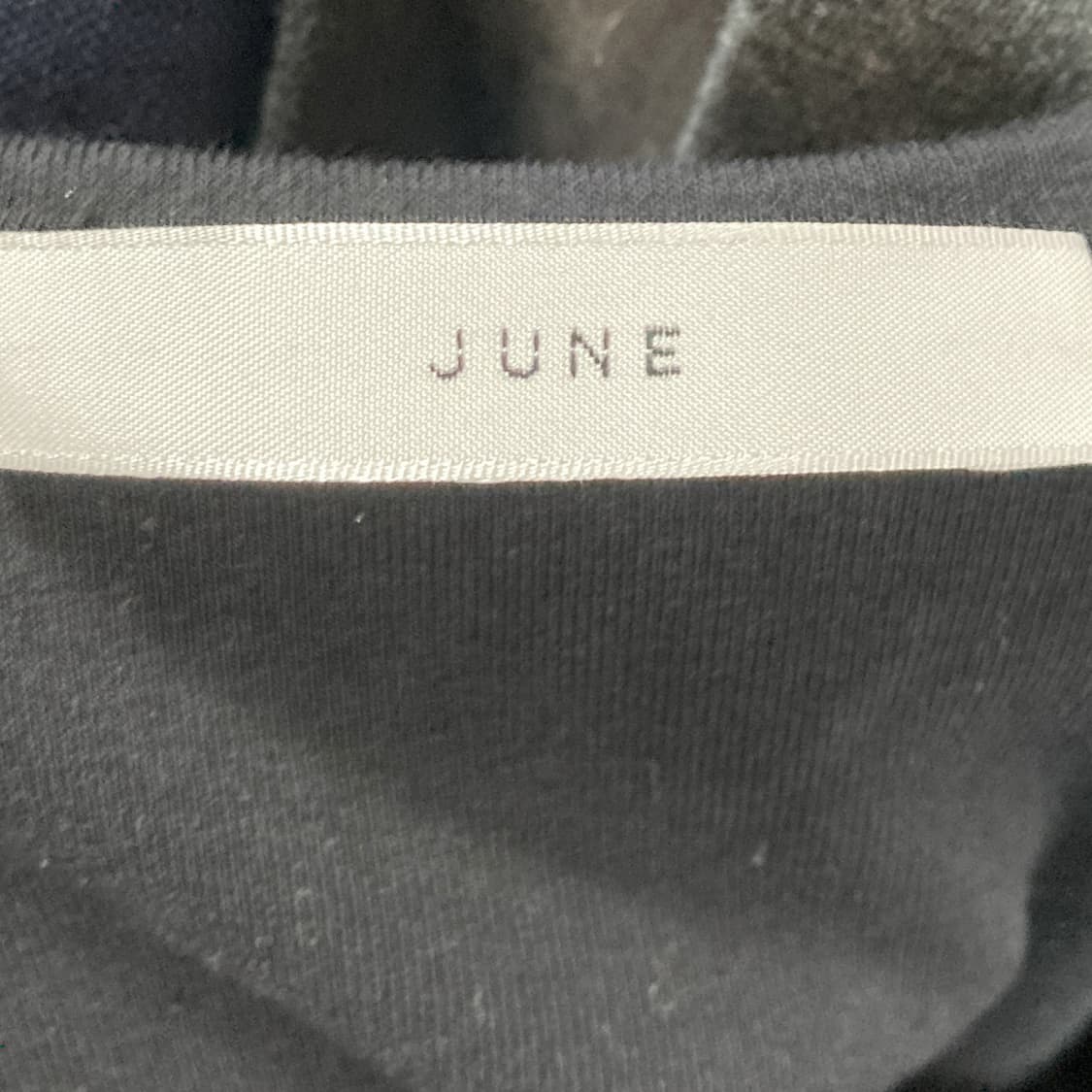 JUNE 여성크롭민소매티 블랙 XS  상품이미지3