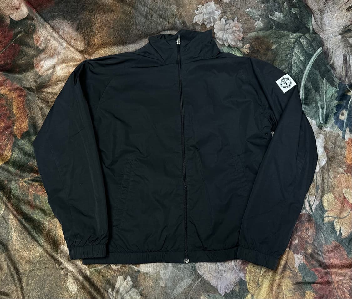 나이키 올드스쿨 맨체스터유나이티드 블랙바람막이 105 상품이미지1