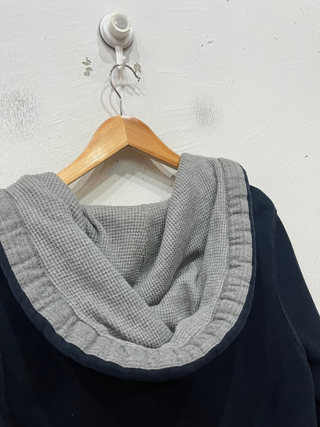 아베크롬비 아플리케 후드집업 네이비  상품이미지6