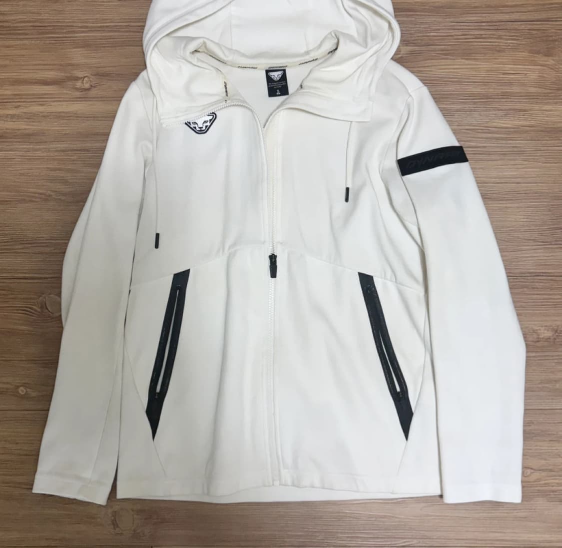 다이나핏 후드집업 화이트 상품이미지1