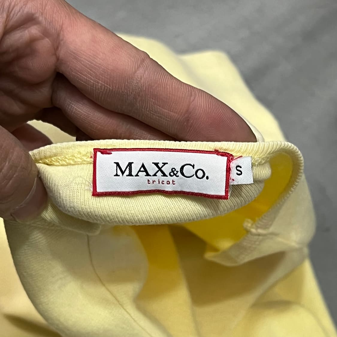  막스앤코 박스로고 반팔티 y15785 상품이미지7