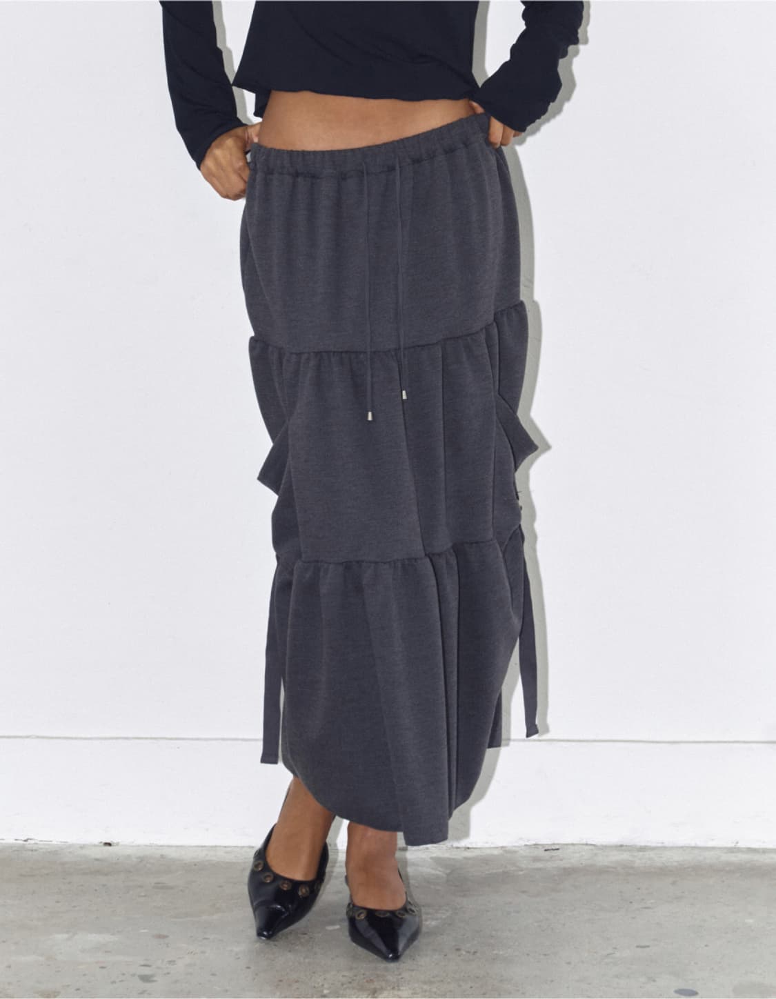 Polysooem 폴리수엠 시어링 카고 스커트 차콜 상품이미지1