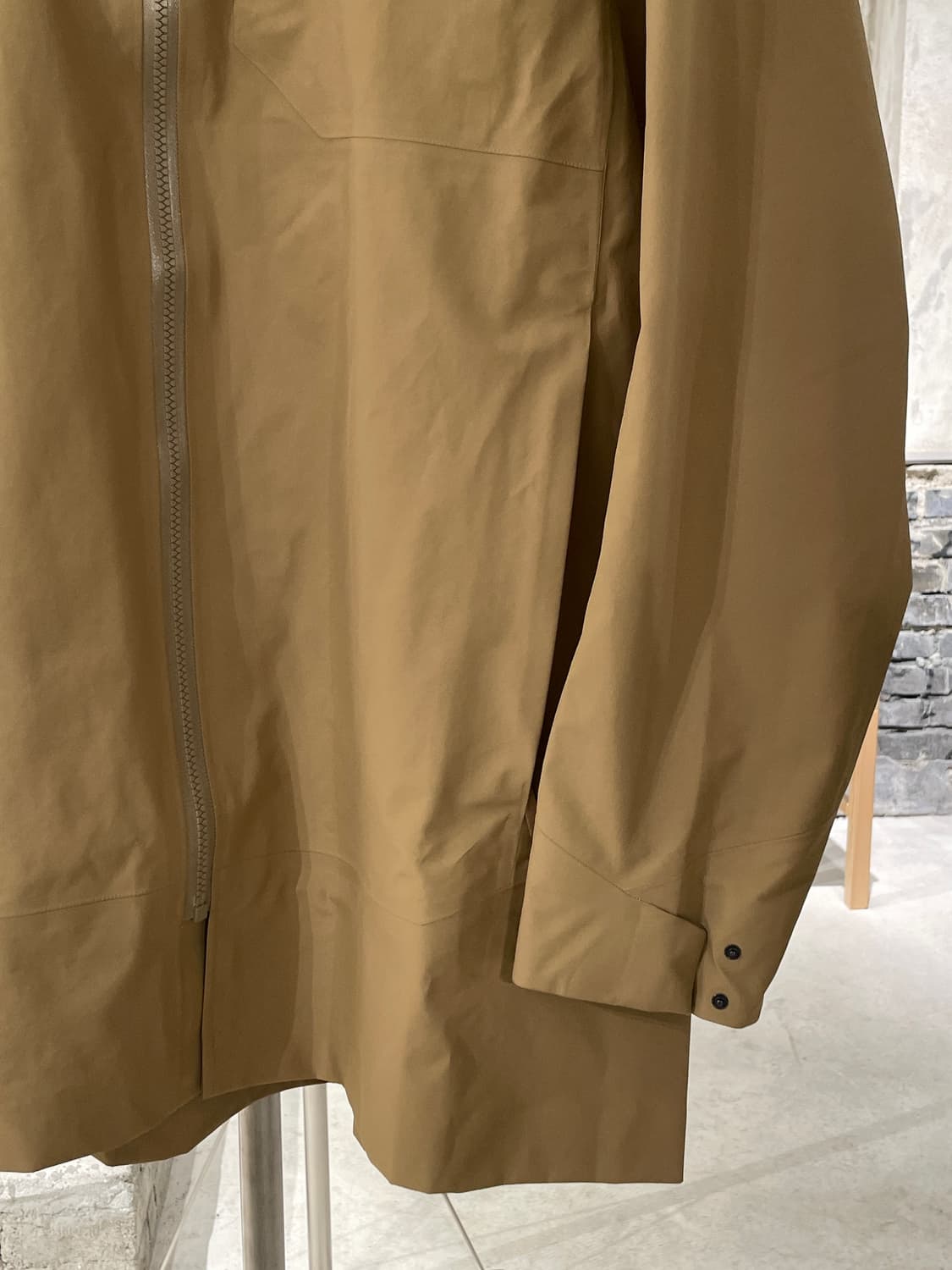 아크테릭스 맨즈 베이지 소여 코트 상품이미지5